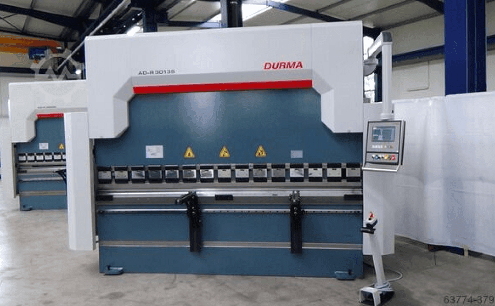 Durma AD-R 3013 Hydraulic Press Brake Machine