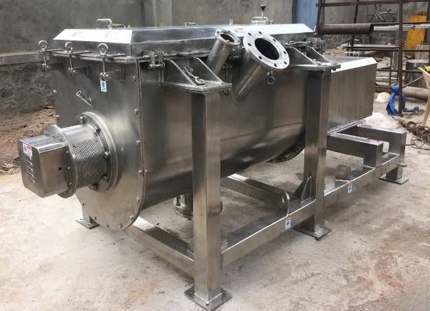 Horizontal stainless steel ribbon blender machine for powder mixing